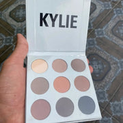 Kylie Kyshadow – Highly Pigmented Eyeshadow Palette