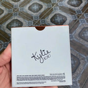 Kylie Kyshadow – Highly Pigmented Eyeshadow Palette