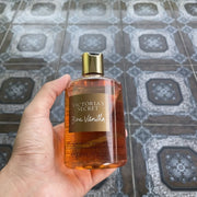 Victoria’s Secret Bare Vanilla Shower Gel